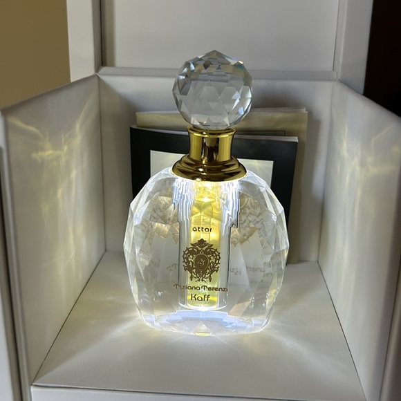 Tiziana Terenzi Kaff Attar
Eau de Parfum - Picture 1 of 12